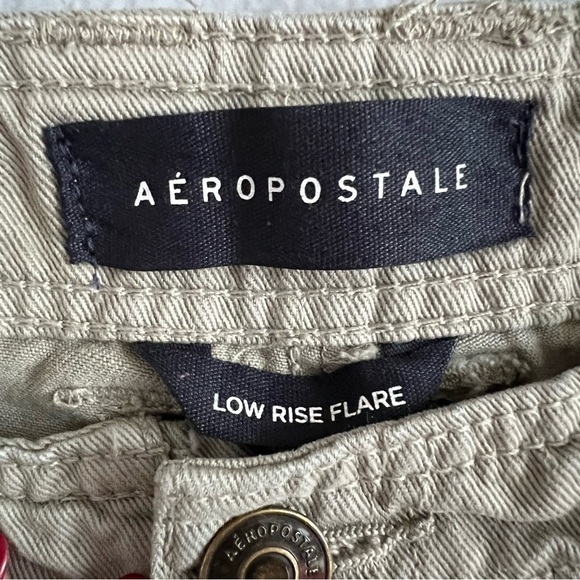 Vintage Y2K Aeropostale Taupe Buttoned Pants - Picture 6 of 6
